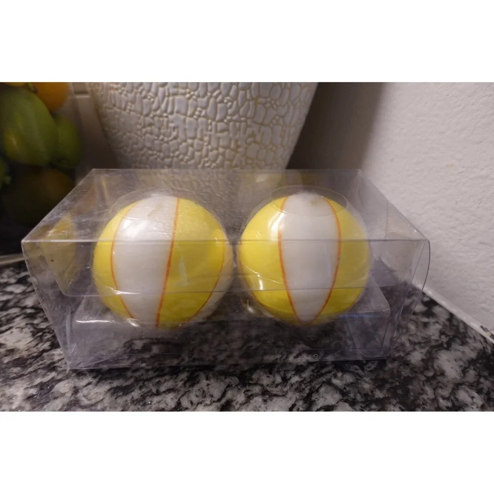 Target‎ 2005 Beach Ball Candles Set of 2 Yellow White Striped Summer Decor NEW